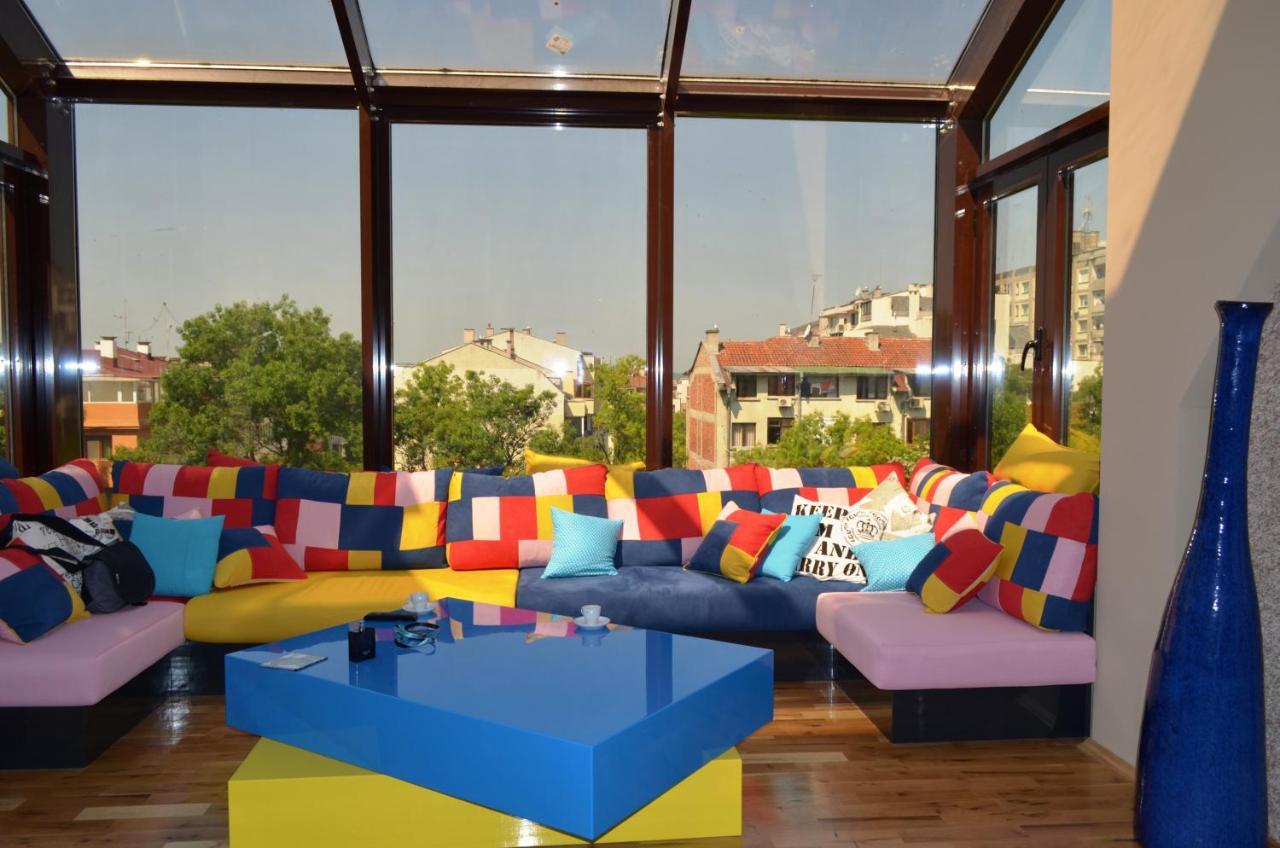 Appartement Art Penthouse à Burgas Extérieur photo