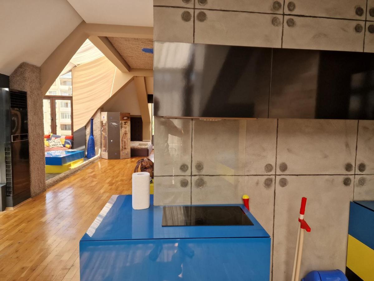 Appartement Art Penthouse à Burgas Extérieur photo